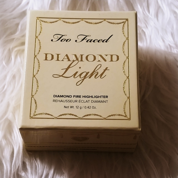 *NEW - SEALED IN BOX* Too Faced Canary Diamond Light Diamond Fire Highlighter - Picture 8 of 16